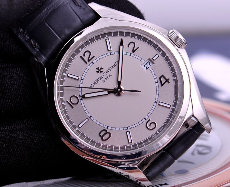 江诗丹顿vacheronconstantin江诗丹顿伍陆之型4600e自动机械男表