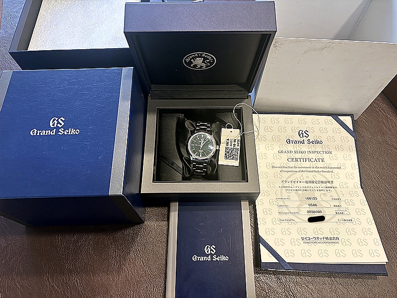GS冠蓝狮 Heritage Collection系列 SBGJ251G